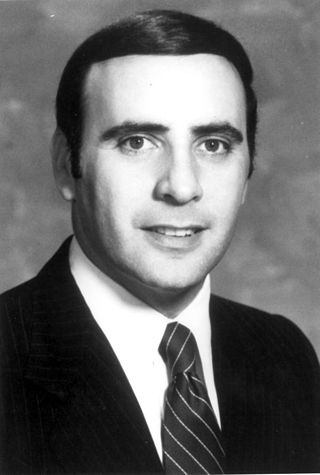 <span class="mw-page-title-main">Dan Mica</span> American politician (born 1944)