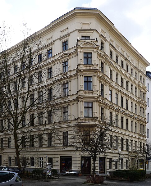 File:Dieffenbachstraße 27 (Berlin-Kreuzberg).JPG