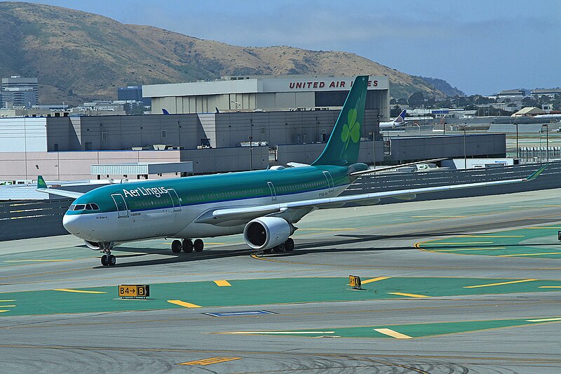 File:EI-DAA A330-202 Aer Lingus SFO 28-05-2017 (35935922336).jpg