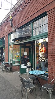 Escape from New York Pizza Pizzeria in Portland, Oregon, U.S.