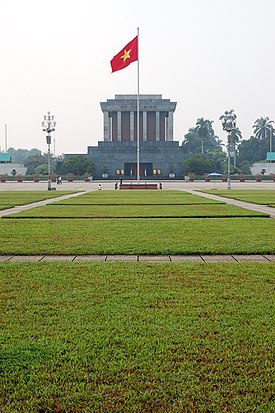 Flag of Vietnam in front of Ho Chi Minh mausoleum.jpg