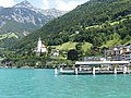 Bis zum Dorf Flüelen fahren die Schiffe auf dem Vierwaldstättersee.