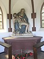 2018-05-26 File:Friedhofskapelle (Beckstein) Pieta.jpg