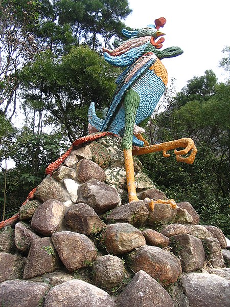 File:Fung Wong Statue, Lantau Trail Stage 3 1.jpg