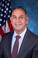 Gil Cisneros resmi portrait.jpg