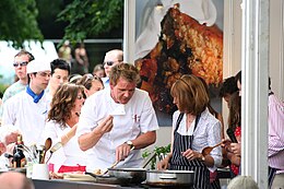 Ramsay cooking in 2006