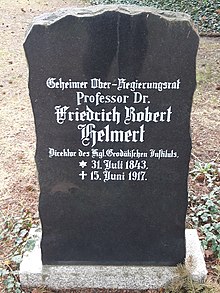 Grabmal Friedrich Robert Helmert.jpg