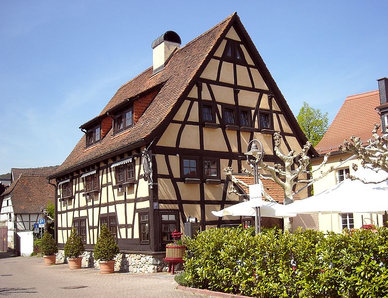 File:Hofheim Fachwerkhaus 20100518.jpg