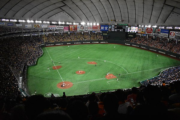 Image: Interior of Tokyo Dome 201904b