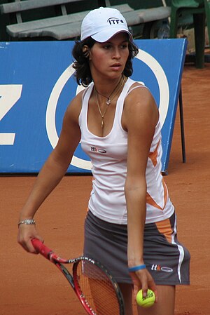 Isabella Shinikova Allianz 2009.jpg