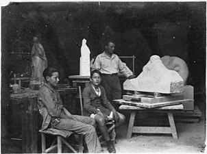 Jean Vigoureux, Fernand Fonssagrives, and Pierre Vigoureux in Pierre's sculpture workshop, c. 1920.