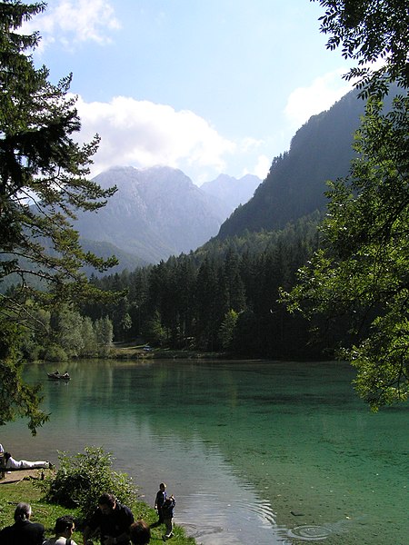 File:Jezersko - panoramio.jpg