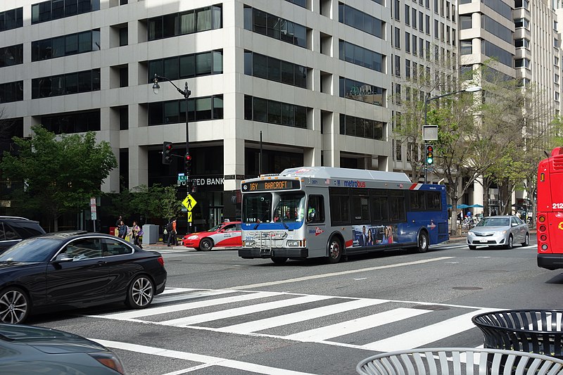 File:K St 17th St DC td (2018-04-27) 01.jpg