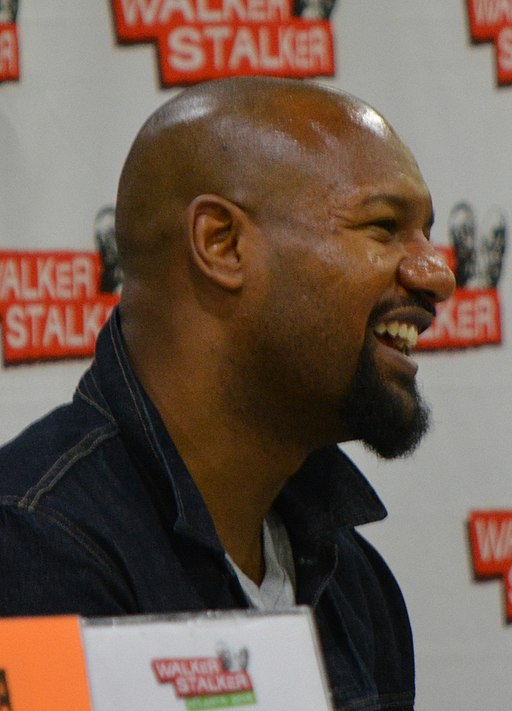 Kenric Green Walker Stalker Con 2016 (cropped)