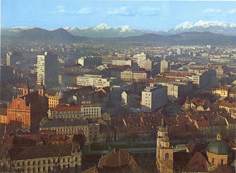 File:Ljubljana 1967 - Pogled z gradu.jpg