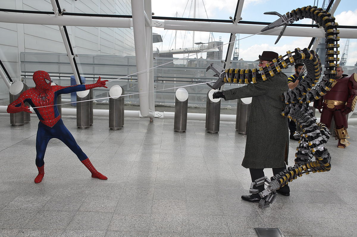 doctor octopus cosplay - Google Search  Spiderman cosplay, Amazing  cosplay, Cosplay characters