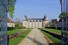 Magné 86 Château La Roche 2012.jpg