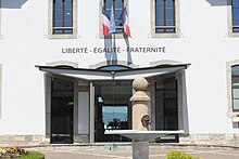 entrée de la mairie de Messery