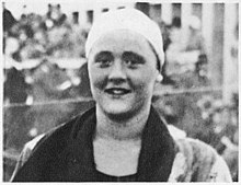 Marie Oversloot, 1932.jpg