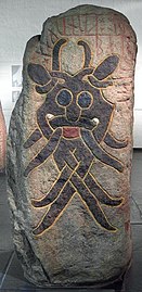 Aarhusstenen (Aarhus Taşı), Moesgaard Müzesi logosuna ilham veren geç Viking Çağı maske taşı