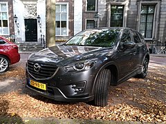 Mazda CX-5 Netherlands diplomatic plate (Sweden) (30603546378).jpg