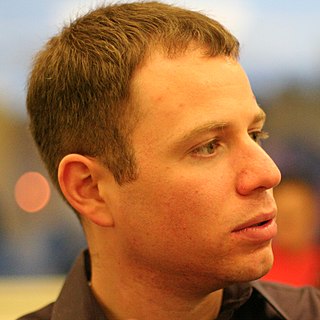 <span class="mw-page-title-main">Mike Masnick</span> American blogger (born 1974)