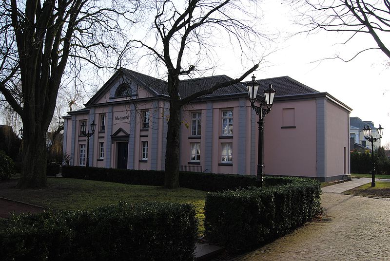 File:Moers, Martinstift, 2011-12 CN-01.jpg