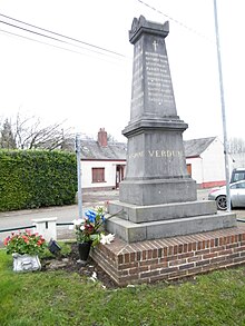 Monument aux morts, Lamotte-Buleux (Somme) France (3).JPG