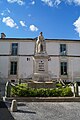 Monument aux morts du Poiré-sur-Velluire (vue 1, Éduarel, 14 juillet 2016).jpg