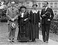ABD Başkanı Calvin Coolidge, eşi ve Theodore Roosevelt ile birlikte, 1924