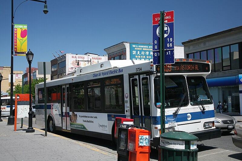 File:NYC MTA Q19.jpg