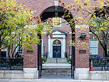 The exterior of Vanderbilt Hall at New York University's School of Law NYU School of Law (51661212260).jpg