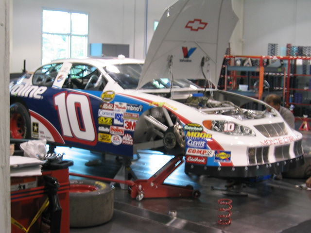 Riggs' No. 10 Chevrolet from 2005.