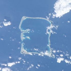 Satellietfoto van Nukufetau.