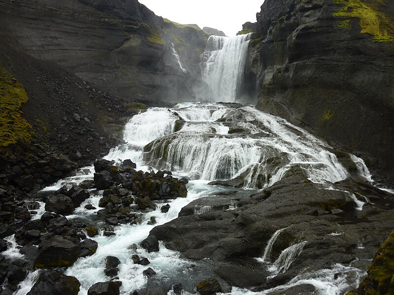 File:Ofaerufoss 2012 02.JPG