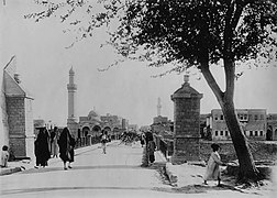 Le pont suspendu de Deir ez-Zor vers 1935.