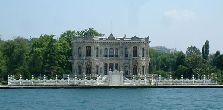 Küçüksu Palace seen from the Bosphorus