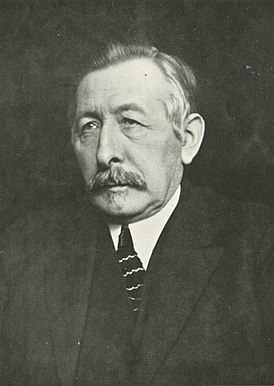 Pieter Jelles Troelstra 1926.jpg