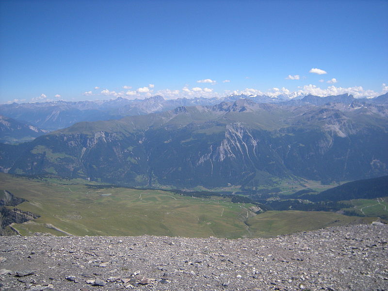 File:Piz Beverin dscn3840.jpg