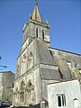 Pont-l'Abbé-d'Arnoult : église Saint-Pierre, la façade, vue d'ensemble 1