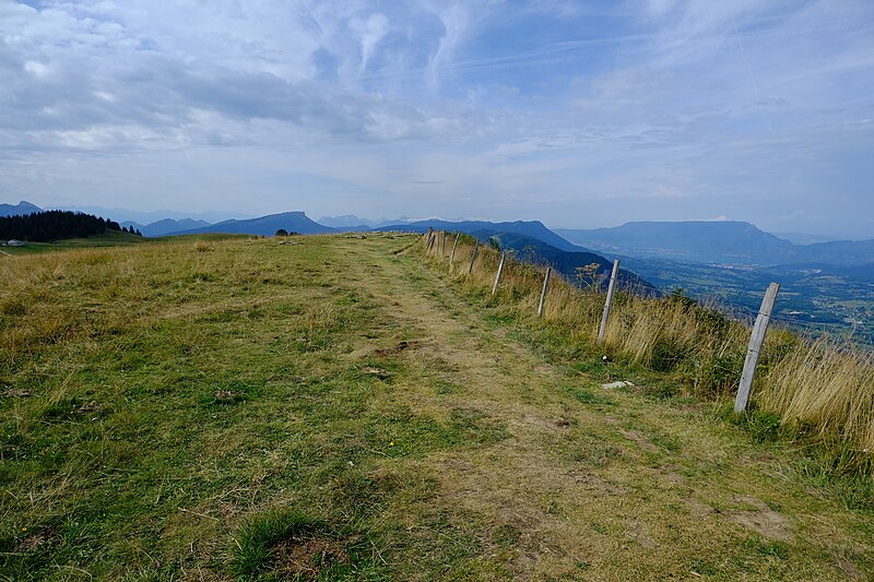 File:Plateau du Semnoz (50926556913).jpg