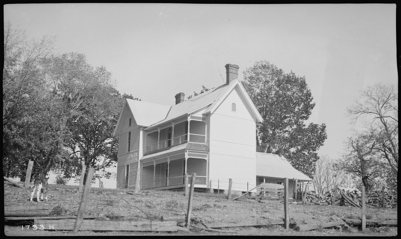 File:Porch, W.T., farm house on the Duck River - NARA - 280188.tif