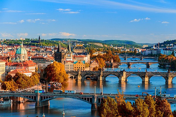 Georgia czech republic. Прага столица Чехии. Прага и чешская Республика. Прага Чехословакия. Прага Влтава.