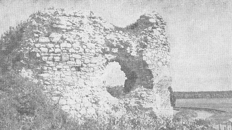 File:Ruines du chateau de Kovaszo 2.jpg