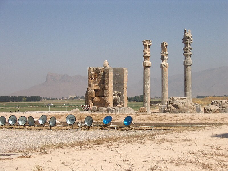 File:Ruins of Persepolis 10.jpeg