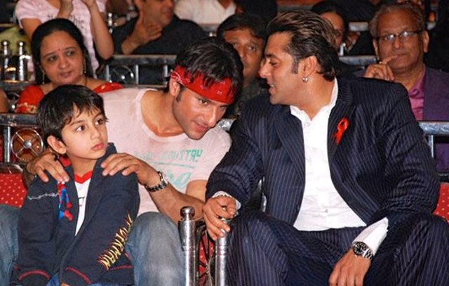 Pictured with co-actor Salman at an event for World Aids Day in 2007, with whom he co-starred in the ensemble drama Hum Saath-Saath Hain (1999)—Khan's