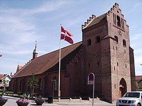 Sankt Laurenti Kirke fra nordvest.jpg