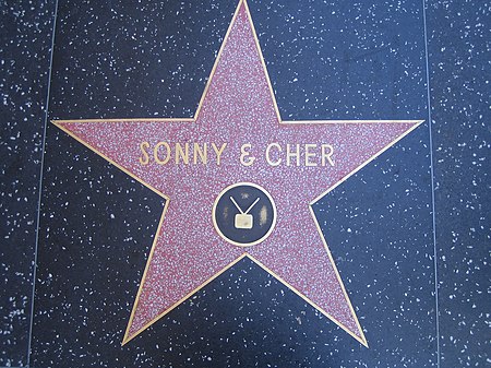 Tập_tin:Sonny&Cher-Hollywood-2507940152_(rotated).jpg