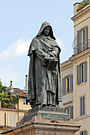 Die 1889 im Gedenken an Giordano Bruno auf dem Campo de’ Fiori errichtete Statue von Ettore Ferrari