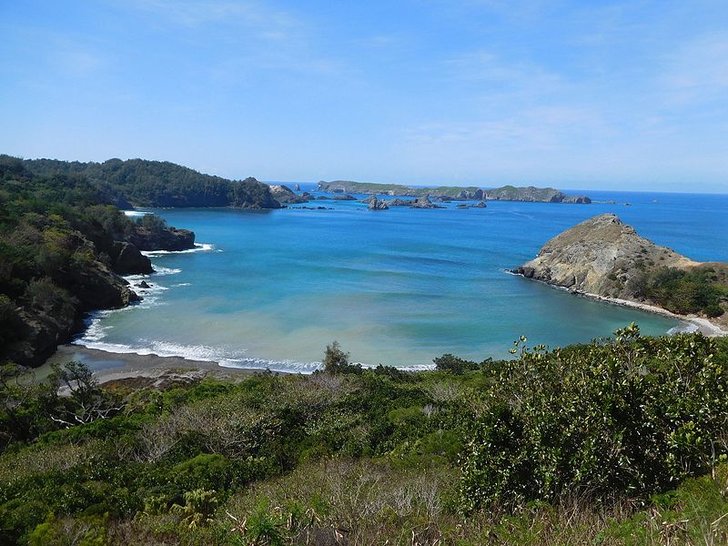 File:The pig shore which I looked at from the Nakayama Pass in Chichijima Island,Ogasawara,Tokyo,Japan.jpg